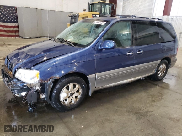 2005 Kia Sedona LX with VIN KNDUP132556681132, listed as a Copart auction lot 45687035 with 226,291 mi miles and Non Repairable. Bid and sale history available at carsss.com. Image 1.