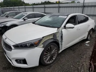2017 Kia Cadenza Premium with VIN KNALC4J16H5065000, listed as a Copart auction lot 64159704 with 95,982 mi miles and Salvage Title. Bid and sale history available at carsss.com. Image 1.
