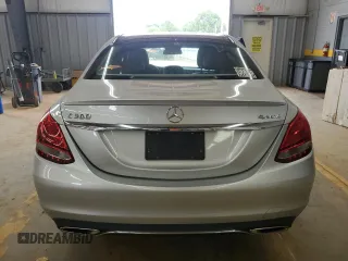 2016 Mercedes-Benz C 300 Luxury с VIN 55SWF4KB3GU138219, выставлен на аукционе Copart как лот 62277615 с пробегом 130 761 миль миль и Списание • Salvage title. История ставок и продаж доступна на DreamBid. Изображение 6.