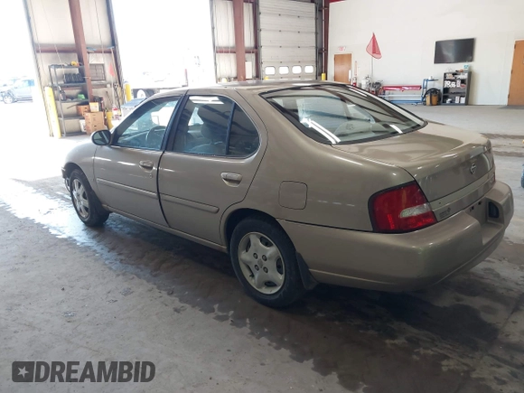 2001 Nissan Altima GXE with VIN 1N4DL01D91C128284, listed as a IAAI auction lot 41649006 with 75,262 mi miles. Bid and sale history available at carsss.com. Image 3.