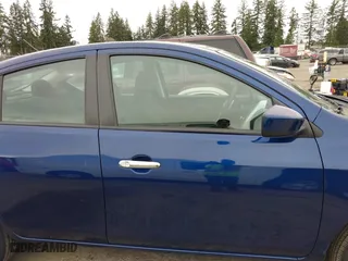 2019 Nissan Versa Sedan SV with VIN 3N1CN7AP9KL881454, listed as a IAAI auction lot 41911729 with 47,903 mi miles. Bid and sale history available at carsss.com. Image 13.