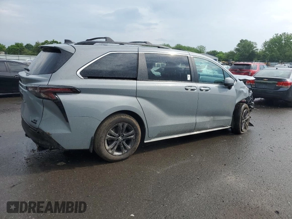 2024 Toyota Sienna LE with VIN 5TDCSKFC2RS121742, listed as a Copart auction lot 56043664 with 0 mi miles and Salvage Title. Bid and sale history available at carsss.com. Image 3.