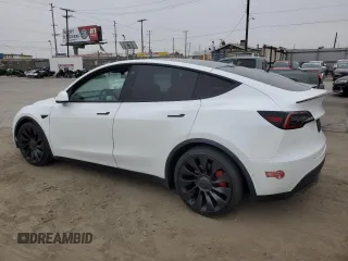 2022 Tesla Model Y Performance с VIN 7SAYGDEFXNF384268, выставлен на аукционе Copart как лот 60141005 с пробегом Не указан миль и Списание • Salvage title. История ставок и продаж доступна на DreamBid. Изображение 2.