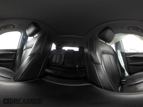 2022 Jeep Grand Cherokee Limited with VIN 1C4RJHBG8N8542971, listed as a IAAI auction lot 40074278 with Not provided miles and . Bid and sale history available at DreamBid. Image 18.
