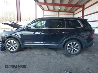 2020 Kia Telluride S with VIN 5XYP6DHC7LG032171, listed as a IAAI auction lot 41819840 with 112,572 mi miles and . Bid and sale history available at DreamBid. Image 15.