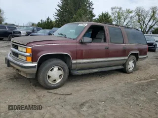 1999 Chevrolet Suburban with VIN 1GNFK16R2XJ328550, listed as a Copart auction lot 53179525 with 170,914 mi miles and Clean Title. Bid and sale history available at carsss.com. Image 1.