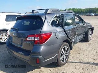 2019 Subaru Outback Limited z VIN 4S4BSANC1K3226234, wystawiony jako IAAI lot #42167078 z przebiegiem 53 141 mil mil oraz . Historia ofert i sprzedaży dostępna na DreamBid. Obrazek 4.
