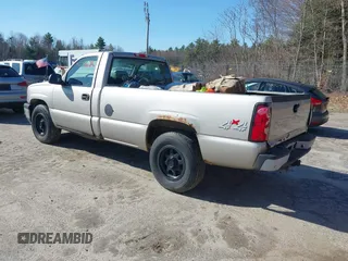 2006 Chevrolet Silverado 1500 Work Truck with VIN 3GCEK14X56G274246, listed as a IAAI auction lot 42099799 with 103,673 mi miles. Bid and sale history available at carsss.com. Image 3.