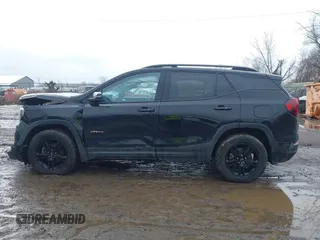 2023 GMC Terrain AT4 с VIN 3GKALYEG1PL181160, выставлен на аукционе IAAI как лот 41678720 с пробегом 28 376 миль миль и . История ставок и продаж доступна на DreamBid. Изображение 14.