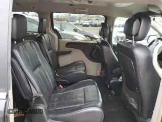 2011 Chrysler Town & Country Touring L z VIN 2A4RR8DG7BR694918, wystawiony jako Copart lot #48032095 z przebiegiem 138 860 mil mil oraz Szkoda całkowita • Salvage title. Historia ofert i sprzedaży dostępna na DreamBid. Obrazek 10.