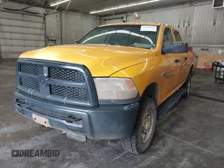 2017 Ram 2500 Tradesman z VIN 3C6TR5CT0HG711590, wystawiony jako IAAI lot #42516927 z przebiegiem 55 073 mil mil oraz . Historia ofert i sprzedaży dostępna na DreamBid. Obrazek 19.