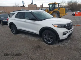 2022 Ford Explorer XLT with VIN 1FMSK8DH6NGC07066, listed as a IAAI auction lot 41856343 with 31,711 mi miles and . Bid and sale history available at DreamBid. Image 1.
