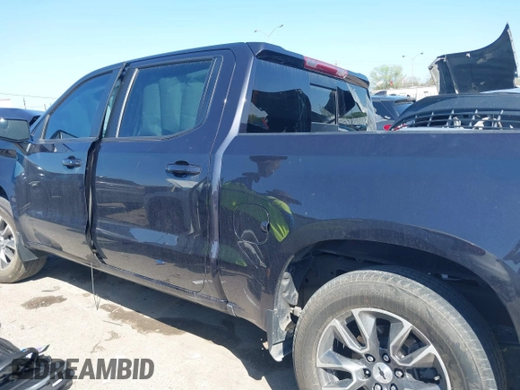 2022 Chevrolet Silverado 1500 RST with VIN 3GCPADED4NG614504, listed as a IAAI auction lot 41819300 with Not Provided miles and . Bid and sale history available at DreamBid. Image 13.