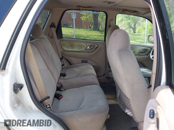 2001 Mazda Tribute LX with VIN 4F2YU09131KM12857, listed as a IAAI auction lot 42034605 with 257,015 mi miles and . Bid and sale history available at carsss.com. Image 8.
