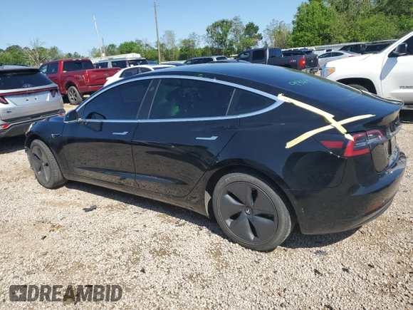 2019 Tesla Model 3 Mid Range z VIN 5YJ3E1EA7KF484369, wystawiony jako Copart lot #51605785 z przebiegiem 101 452 mil mil oraz Nie do naprawy • Non repairable. Historia ofert i sprzedaży dostępna na DreamBid. Obrazek 2.