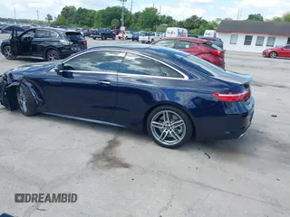 2018 Mercedes-Benz E-Class E 400 with VIN WDD1J6FB4JF054970, listed as a IAAI auction lot 41909770 with 69,700 mi miles. Bid and sale history available at carsss.com. Image 3.