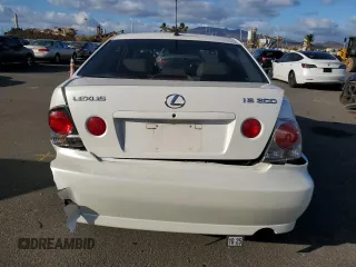 2001 Lexus IS 300/350 z VIN JTHBD182510004540, wystawiony jako Copart lot #41866205 z przebiegiem 120 248 mil mil oraz Szkoda całkowita • Salvage title. Historia ofert i sprzedaży dostępna na DreamBid. Obrazek 6.