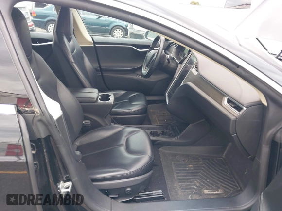 2014 Tesla Model S 60 с VIN 5YJSA1H10EFP48975, выставлен на аукционе IAAI как лот 42249935 с пробегом 105 524 миль миль и . История ставок и продаж доступна на DreamBid. Изображение 5.