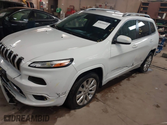 2018 Jeep Cherokee Overland with VIN 1C4PJMJX1JD598043, listed as a IAAI auction lot 41831614 with 48,804 mi miles. Bid and sale history available at carsss.com. Image 17.