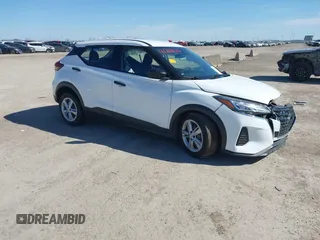 2022 Nissan Kicks S with VIN 3N1CP5BV4NL489062, listed as a IAAI auction lot 41702910 with Not Provided miles and . Bid and sale history available at carsss.com. Image 1.