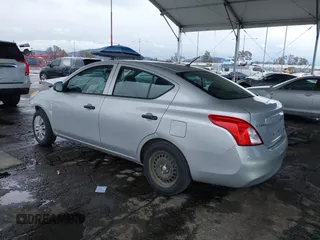 2014 Nissan Versa SV with VIN 3N1CN7AP3EL850625, listed as a IAAI auction lot 41786792 with 193,433 mi miles and . Bid and sale history available at carsss.com. Image 3.
