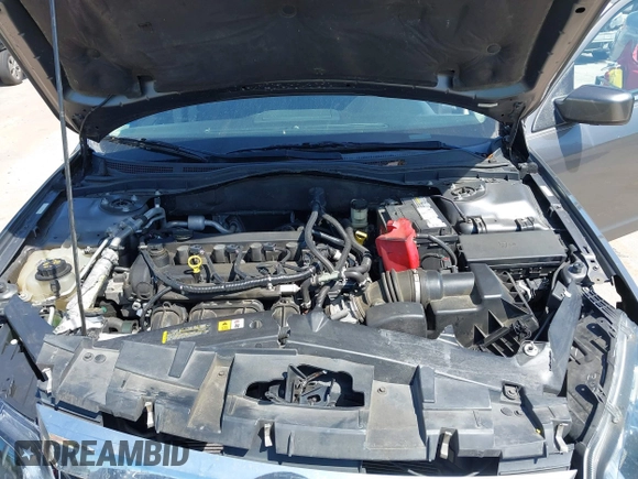 2011 Ford Fusion SE with VIN 3FAHP0HA2BR132049, listed as a IAAI auction lot 41891093 with 150,896 mi miles. Bid and sale history available at carsss.com. Image 10.