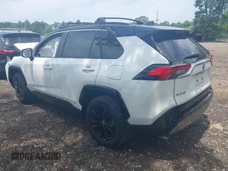 2022 Toyota RAV4 Hybrid XSE with VIN JTME6RFV2ND528229, listed as a IAAI auction lot 42573569 with 40,577 mi miles and . Bid and sale history available at DreamBid. Image 3.