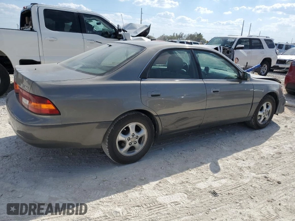 1998 Lexus ES 300 Luxury Sport Sdn with VIN JT8BF28G2W5046136, listed as a Copart auction lot 74364844 with 209,940 mi miles and Salvage Title. Bid and sale history available at carsss.com. Image 3.
