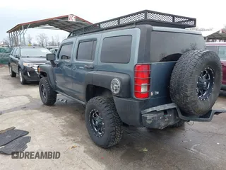 2006 Hummer H3 with VIN 5GTDN136768328477, listed as a IAAI auction lot 41503307 with 186,944 mi miles. Bid and sale history available at carsss.com. Image 3.