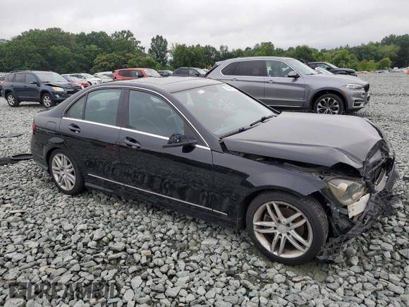 2013 Mercedes-Benz C 250 Sport с VIN WDDGF4HB4DR258779, выставлен на аукционе Copart как лот 61388095 с пробегом 257 716 миль миль и Списание • Salvage title. История ставок и продаж доступна на DreamBid. Изображение 4.