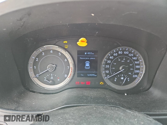 2021 Hyundai Venue SE with VIN KMHRB8A31MU094862, listed as a Copart auction lot 45573855 with 169,095 mi miles and Salvage Title. Bid and sale history available at DreamBid. Image 9.