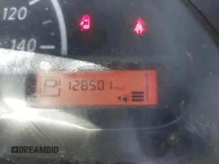 2016 Nissan Versa S z VIN 3N1CN7AP1GL910226, wystawiony jako IAAI lot #42544603 z przebiegiem 128 501 mil mil oraz . Historia ofert i sprzedaży dostępna na DreamBid. Obrazek 15.