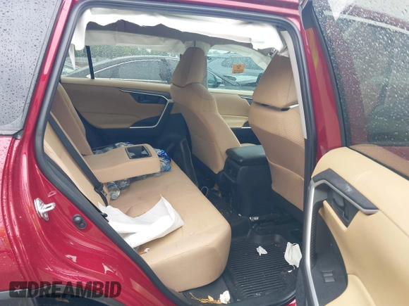 2022 Toyota RAV4 LE with VIN 2T3H1RFV7NW228099, listed as a IAAI auction lot 42211518 with 9,336 mi miles and . Bid and sale history available at DreamBid. Image 8.