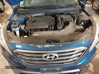 2017 Hyundai Sonata Sport z VIN 5NPE34AF2HH548393, wystawiony jako IAAI lot #41066745 z przebiegiem 105 818 mil mil oraz . Historia ofert i sprzedaży dostępna na DreamBid. Obrazek 10.