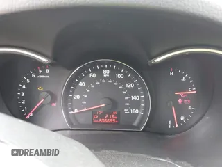 2015 Kia Sorento LX with VIN 5XYKT4A77FG601170, listed as a IAAI auction lot 42080945 with 206,689 mi miles. Bid and sale history available at carsss.com. Image 7.
