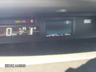 2015 Toyota Prius Two with VIN JTDZN3EU4FJ036895, listed as a Copart auction lot 56140115 with 210,873 mi miles and Clean Title. Bid and sale history available at DreamBid. Image 9.