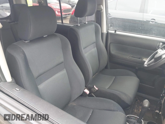 2006 Scion xB with VIN JTLKT324664075714, listed as a IAAI auction lot 42585055 with 207,385 mi miles and . Bid and sale history available at DreamBid. Image 5.