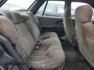 1996 Oldsmobile Cutlass Supreme S z VIN 1G3WH52M5TF374900, wystawiony jako Copart lot #86363644 z przebiegiem 160 137 mil mil oraz Szkody całkowita. Historia ofert i sprzedaży dostępna na DreamBid. Obrazek 10.
