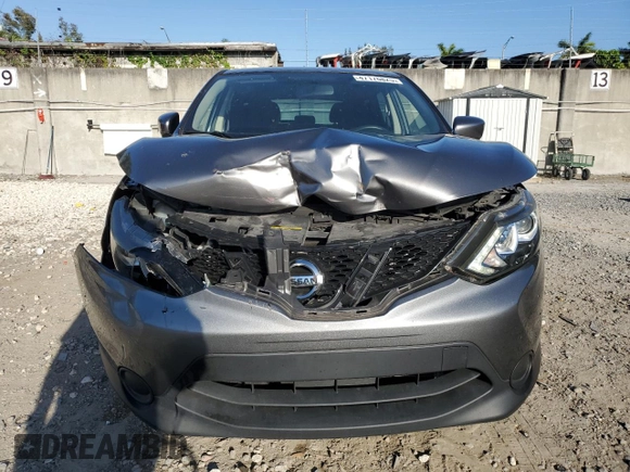 2017 Nissan Rogue SL with VIN JN1BJ1CP8HW014003, listed as a Copart auction lot 47176825 with 46,376 mi miles and Salvage title. Bid and sale history available at DreamBid. Image 5.