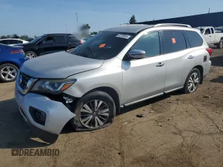 2017 Nissan Pathfinder Platinum with VIN 5N1DR2MM4HC606956, listed as a Copart auction lot 62236605 with 124,820 mi miles and Clean title. Bid and sale history available at DreamBid. Image 1.