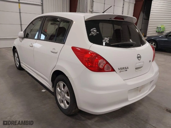 2011 Nissan Versa 1.8 S with VIN 3N1BC1CP0BL404861, listed as a IAAI auction lot 42035612 with 110,749 mi miles. Bid and sale history available at carsss.com. Image 3.