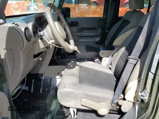 2008 Jeep Wrangler Unlimited X with VIN 1J4GA39118L633877, listed as a Copart auction lot 63652795 with 129,856 mi miles and Clean title. Bid and sale history available at DreamBid. Image 7.