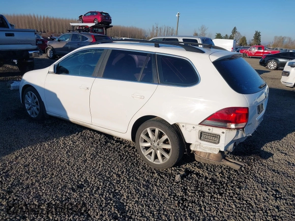 2014 Volkswagen Jetta TDI with VIN 3VWPL7AJ4EM601001, listed as a IAAI auction lot 41673953 with 118,644 mi miles and . Bid and sale history available at DreamBid. Image 3.