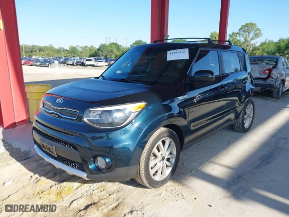 2017 Kia Soul + with VIN KNDJP3A55H7462679, listed as a IAAI auction lot 41985241 with 118,186 mi miles. Bid and sale history available at carsss.com. Image 17.
