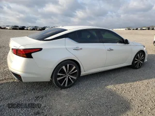 2019 Nissan Altima 2.5 Platinum with VIN 1N4BL4FV1KC114851, listed as a Copart auction lot 51413915 with 68,424 mi miles and Salvage Title. Bid and sale history available at carsss.com. Image 3.