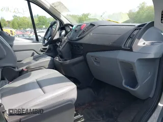 2019 Ford Transit с VIN 1FTYE9ZM5KKA75945, выставлен на аукционе IAAI как лот 42251898 с пробегом 225 622 миль миль и . История ставок и продаж доступна на DreamBid. Изображение 5.