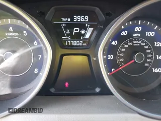 2014 Hyundai Elantra SE with VIN 5NPDH4AE5EH515999, listed as a IAAI auction lot 42100361 with 177,802 mi miles and . Bid and sale history available at DreamBid. Image 15.