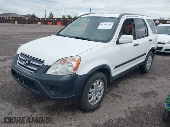 2005 Honda CR-V EX z VIN JHLRD78885C000982, wystawiony jako IAAI lot #42360971 z przebiegiem 128 088 mil mil oraz . Historia ofert i sprzedaży dostępna na DreamBid. Obrazek 2.