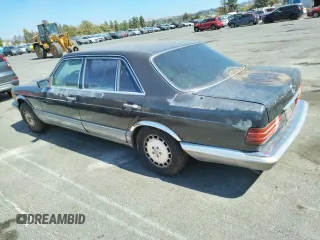 1986 Mercedes-Benz 420 with VIN WDBCA35DXGA210633, listed as a Copart auction lot 69728644 with 177,870 mi miles and Salvage Title. Bid and sale history available at carsss.com. Image 2.