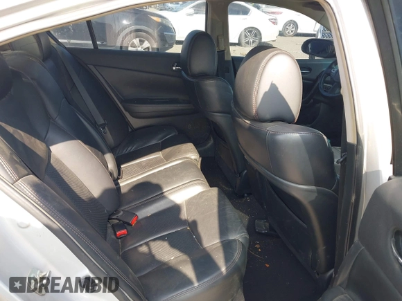 2014 Nissan Maxima S z VIN 1N4AA5AP6EC910967, wystawiony jako IAAI lot #42124722 z przebiegiem 111 986 mil mil oraz . Historia ofert i sprzedaży dostępna na DreamBid. Obrazek 8.